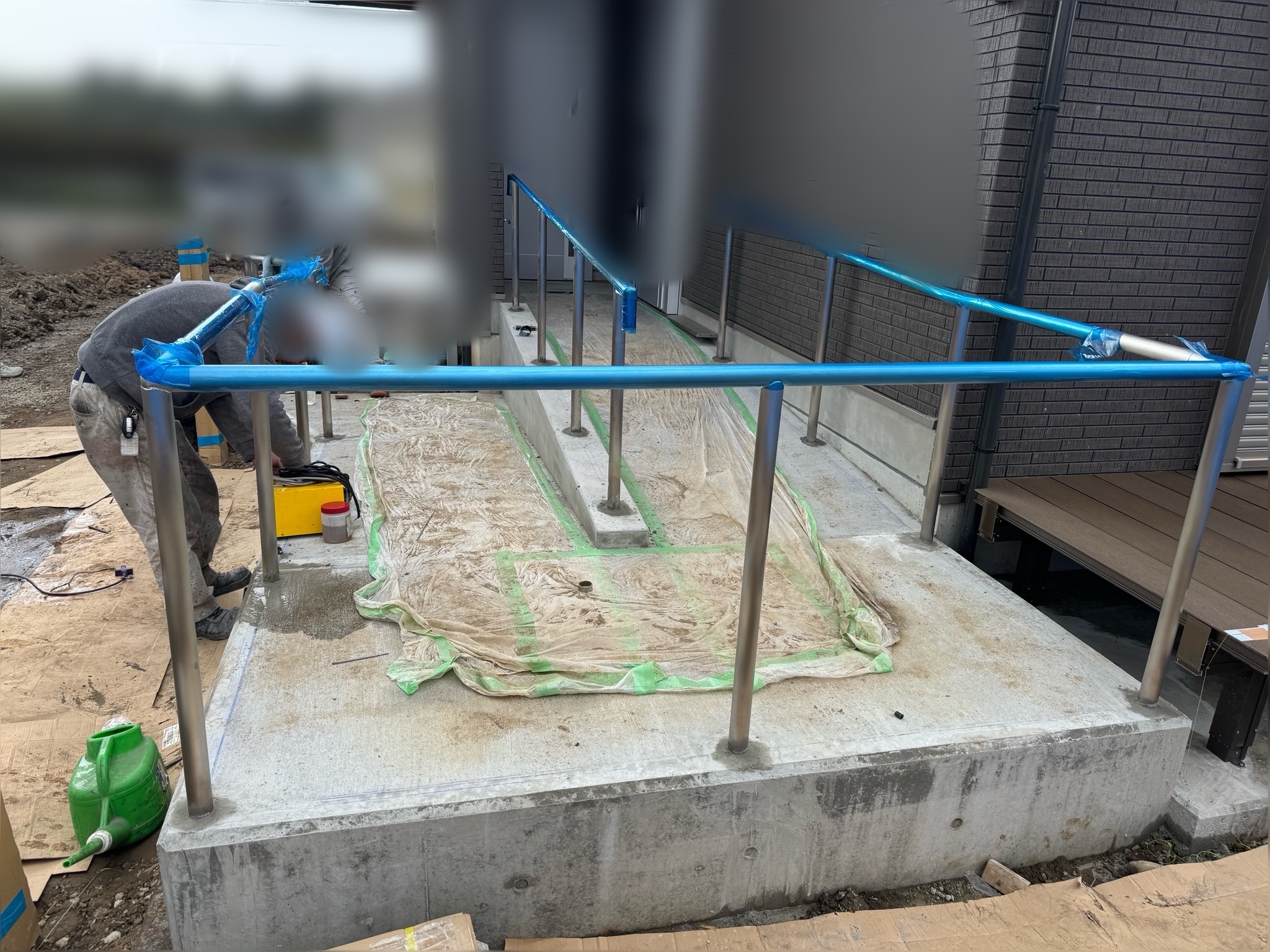 手摺取付工事（スロープ部）｜千葉県内某所｜安全性と精度を重視した施工